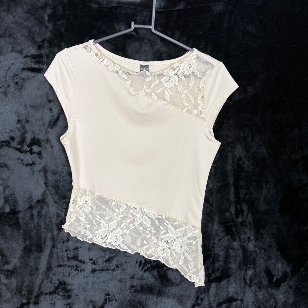 SHEIN Women Beige Asymmetric Lace Insert Cap Sleeve Top Blouse Large 8/10‎